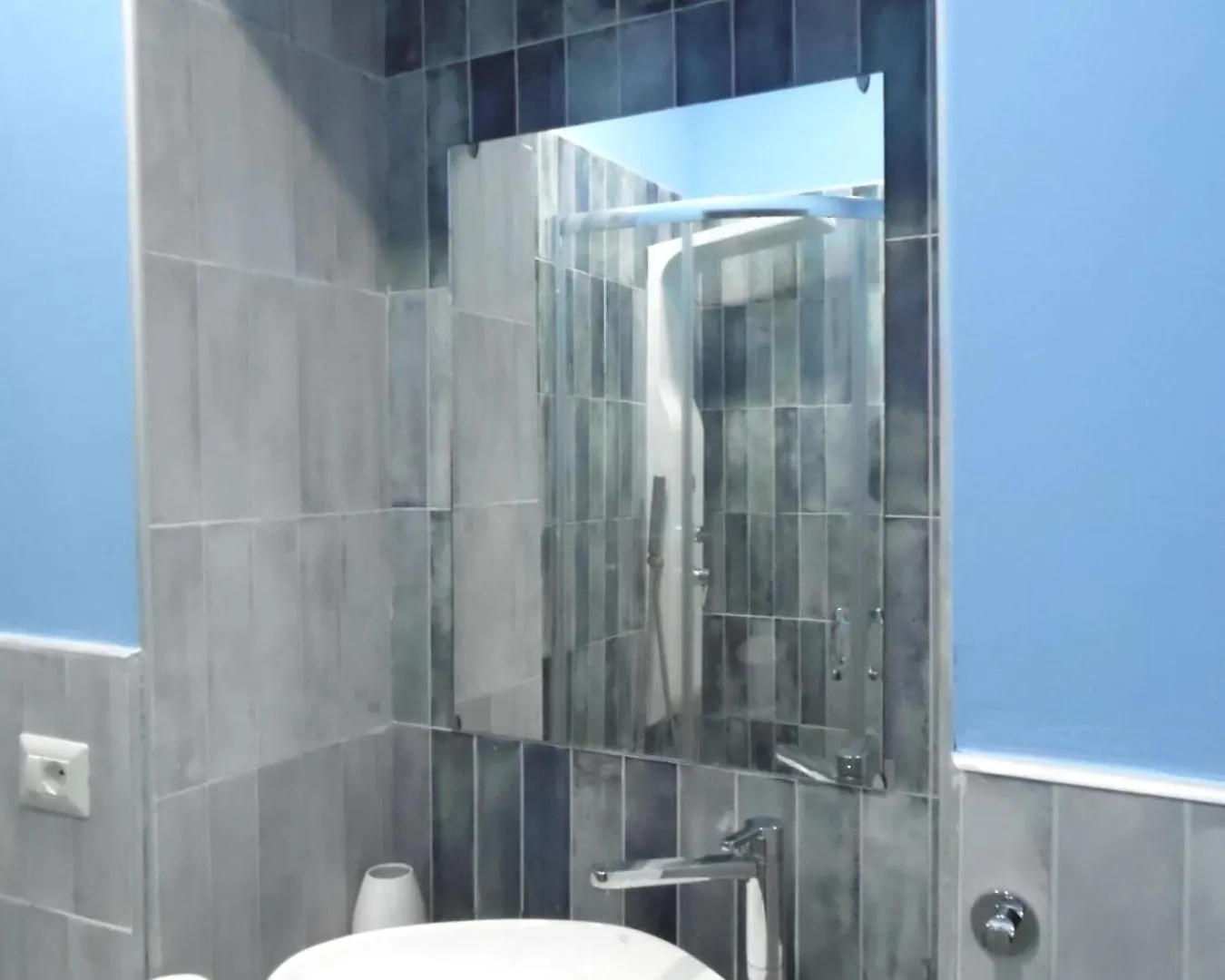 Mithra Apartment Centro Storico Naples